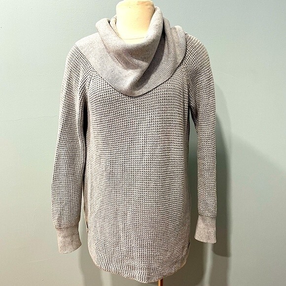 Michael Michael Kors Light Grey Chunky Waffle Knit Cowl Neck Sweater Size Small - Picture 2 of 9